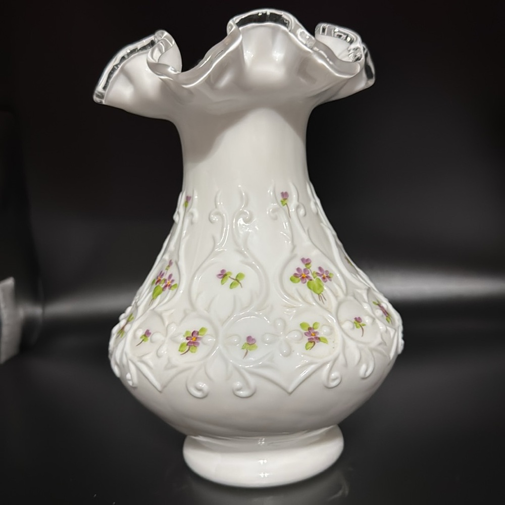 Spanish Lace Violet Silvercrest Ruffled Vase